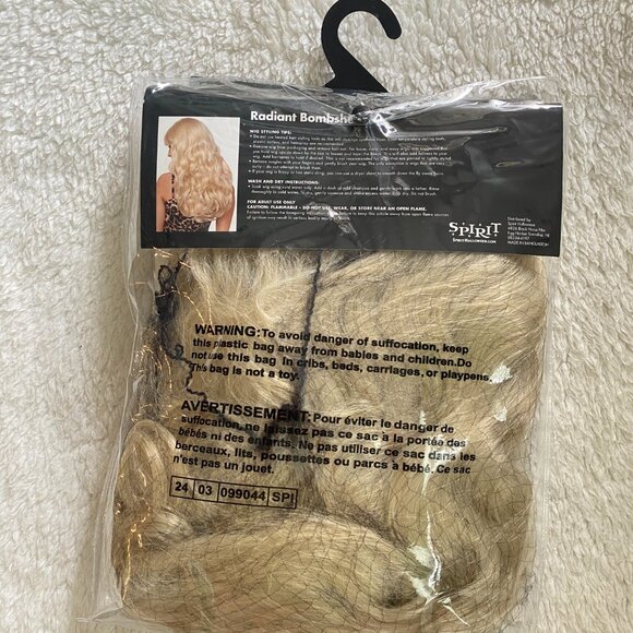 Blonde Sideswept Bombshell Wig – Spirit Halloween - Picture 6 of 7